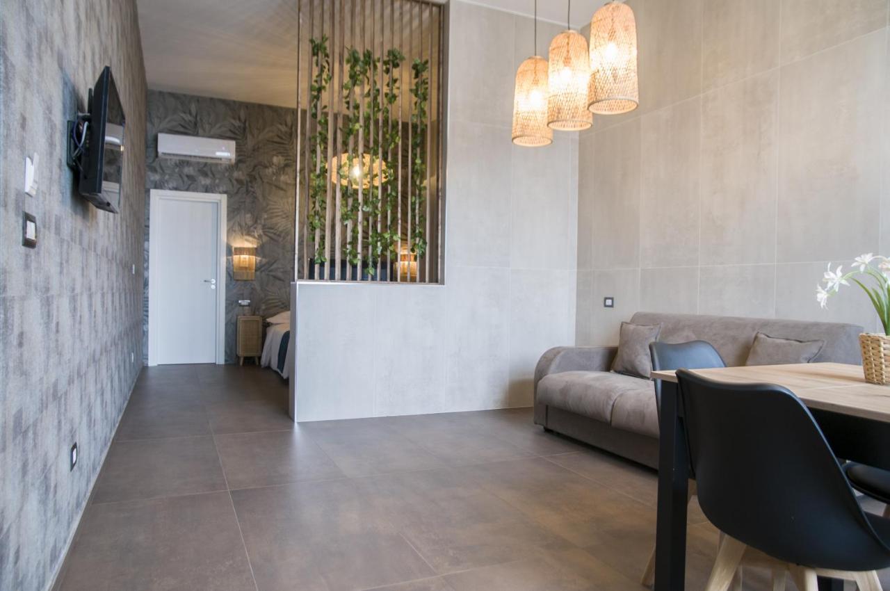 Suite 18 Luxury Apartments Bari Exteriér fotografie