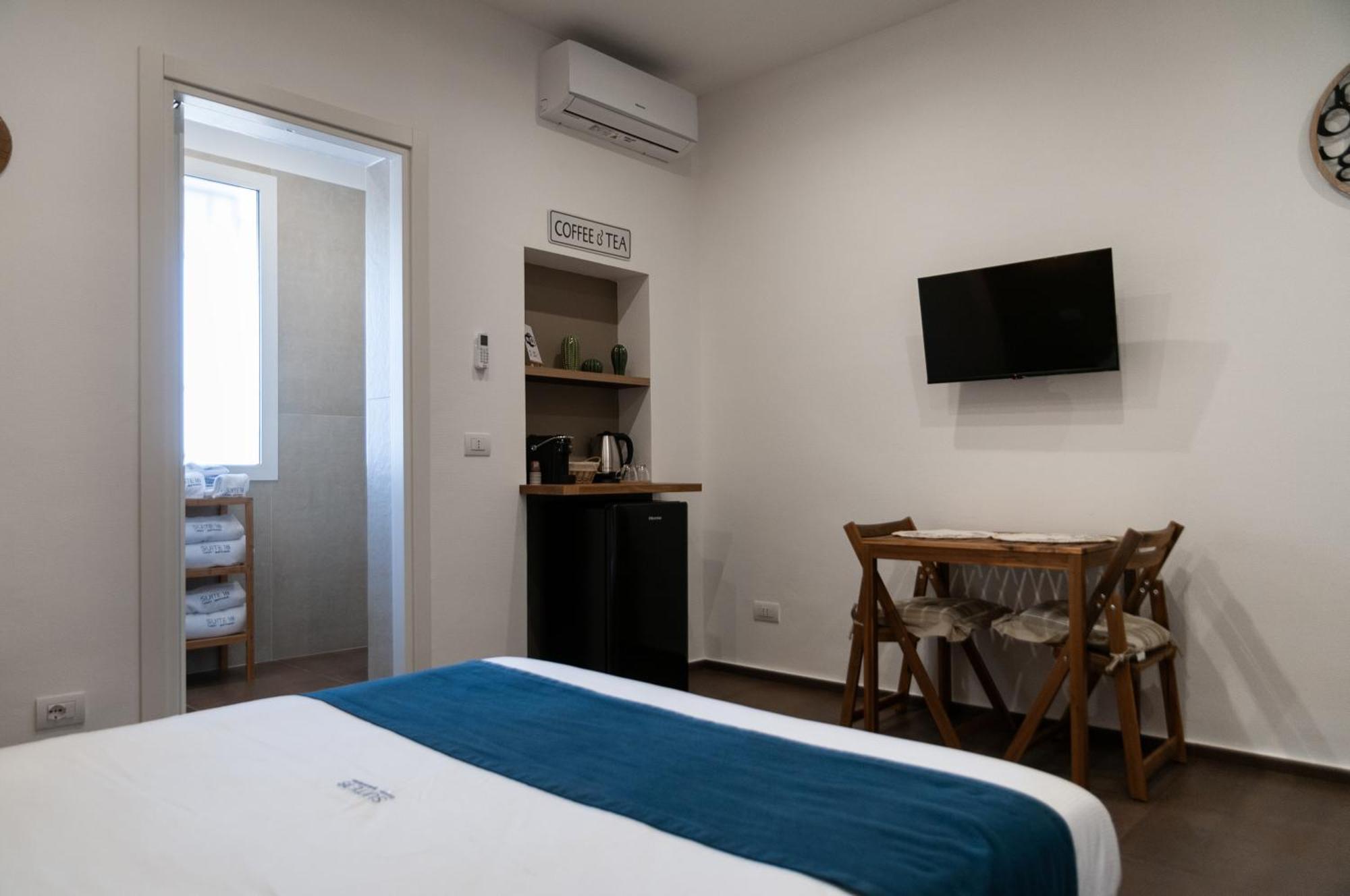 Suite 18 Luxury Apartments Bari Exteriér fotografie